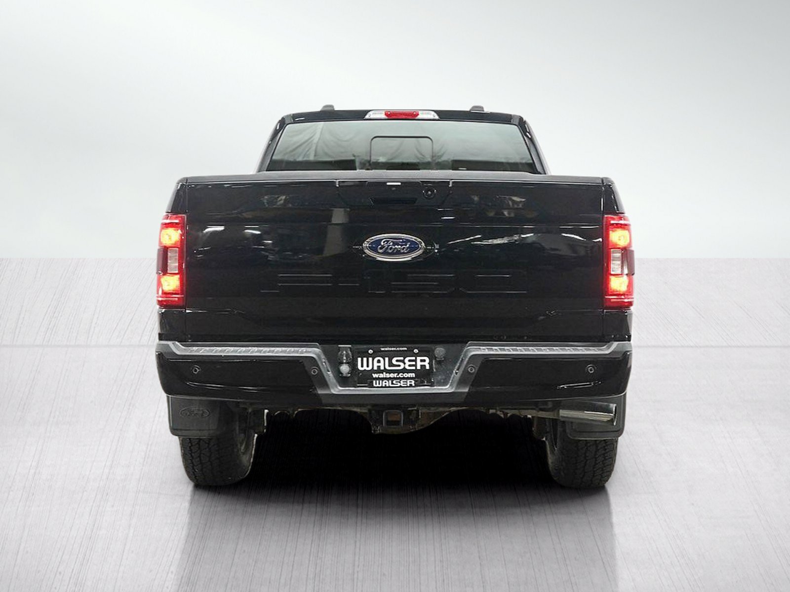 Used 2021 Ford F150 XLT w/ Equipment Group 302A High AWD/4WD image 4