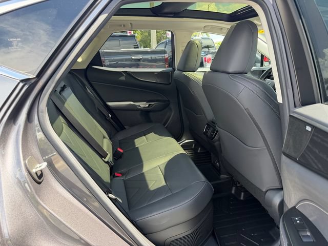 Used 2025 Lexus NX 350h AWD w/ Cold Area Package image 17