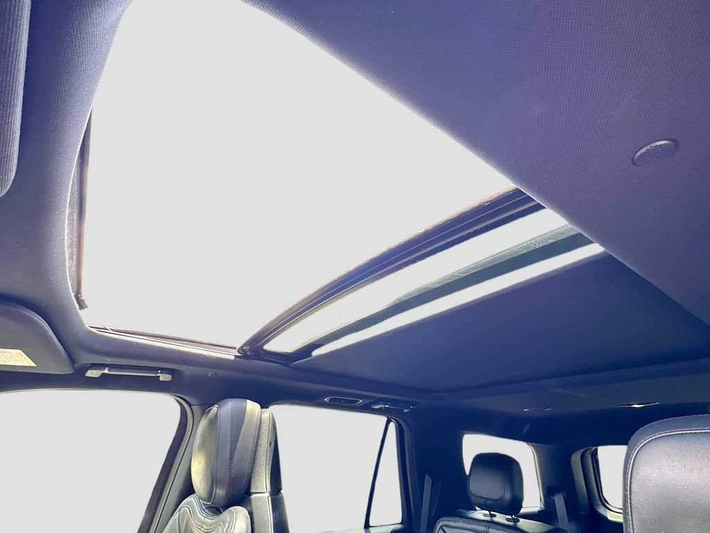 Used 2021 Lincoln Navigator Reserve AWD/4WD image 24
