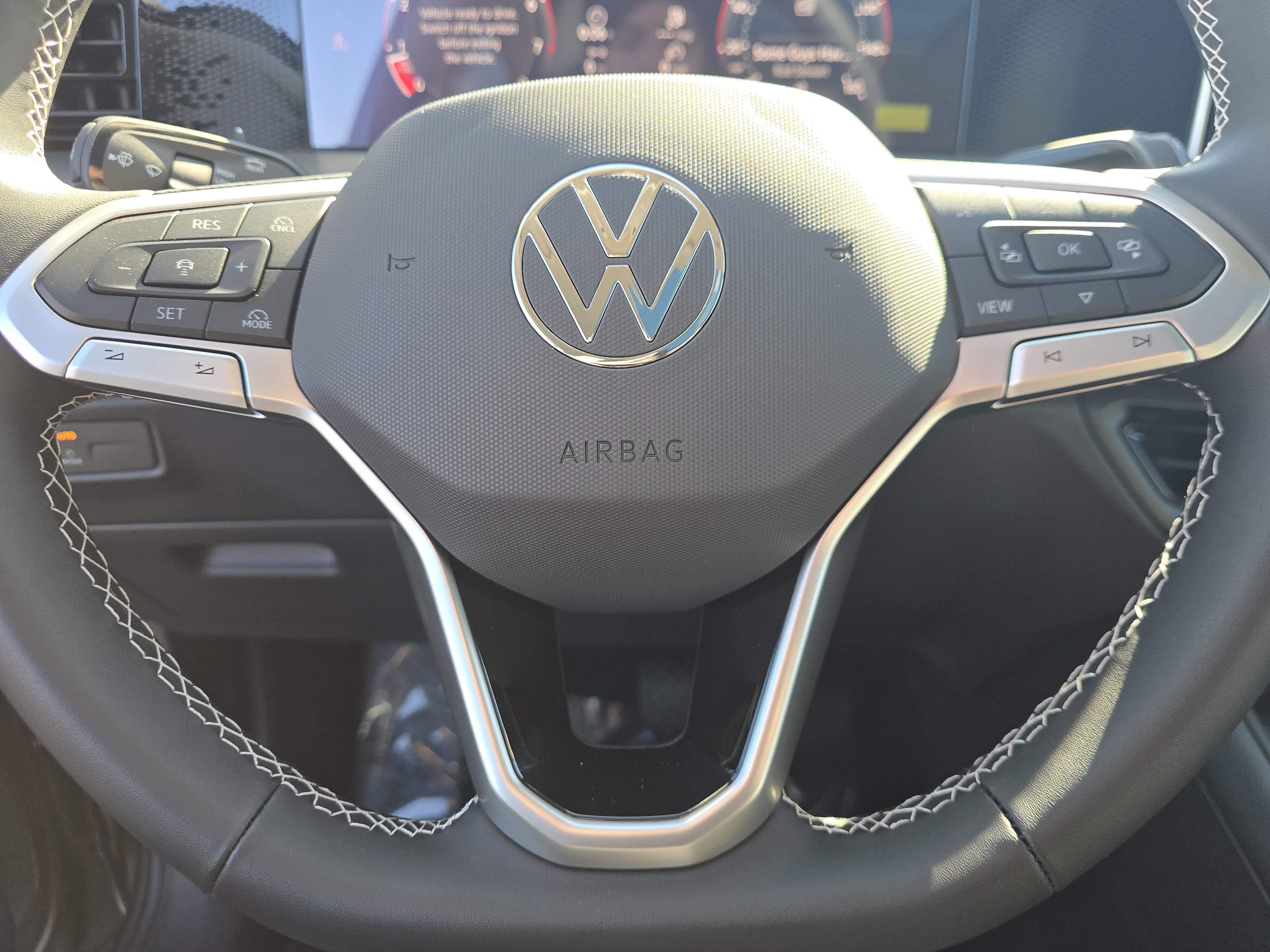 New 2026 Volkswagen Tiguan SE image 21