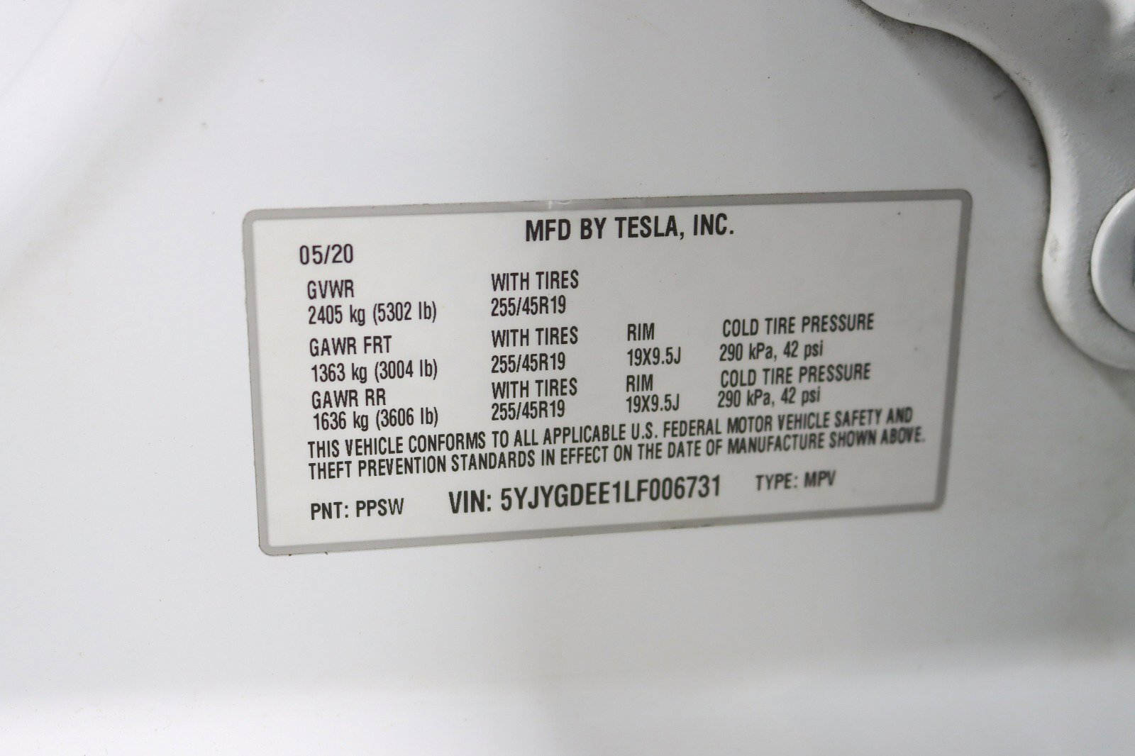 Used 2020 Tesla Model Y Long Range image 39