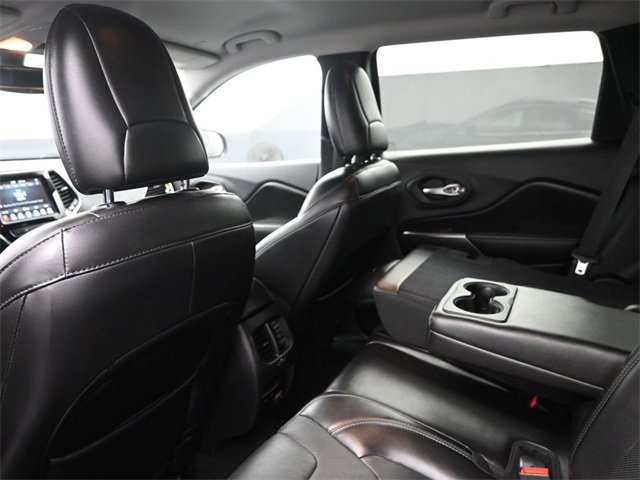 Used 2020 Jeep Cherokee Limited image 10