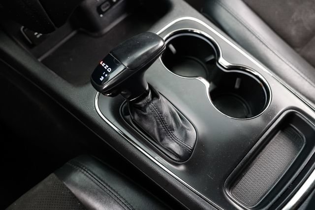 Used 2020 Dodge Durango R/T w/ Technology Group RWD image 44