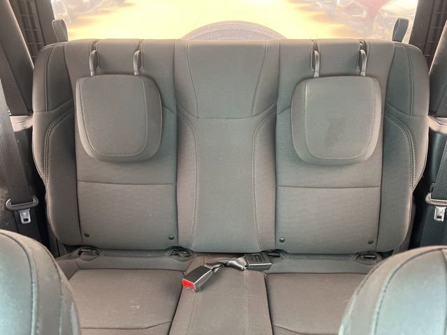 Used 2020 Jeep Wrangler Sport image 8