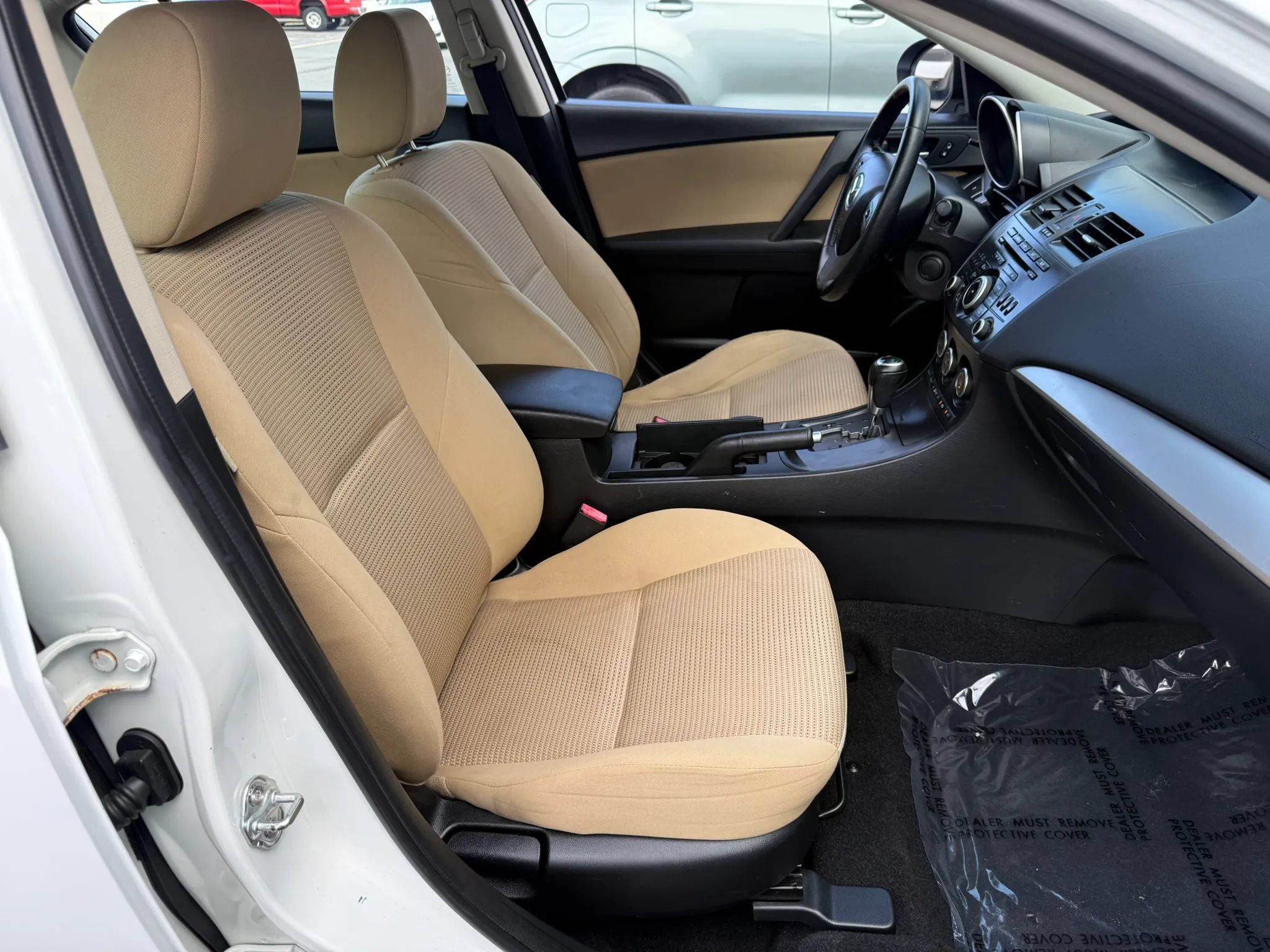 Used 2013 MAZDA MAZDA3 i Touring FWD image 20