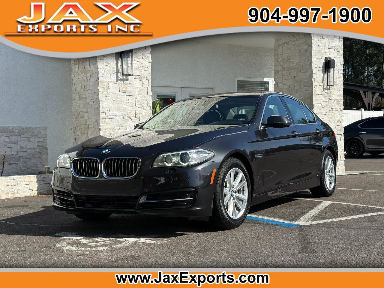 Used 2014 BMW 528i xDrive Sedan AWD/4WD image 1