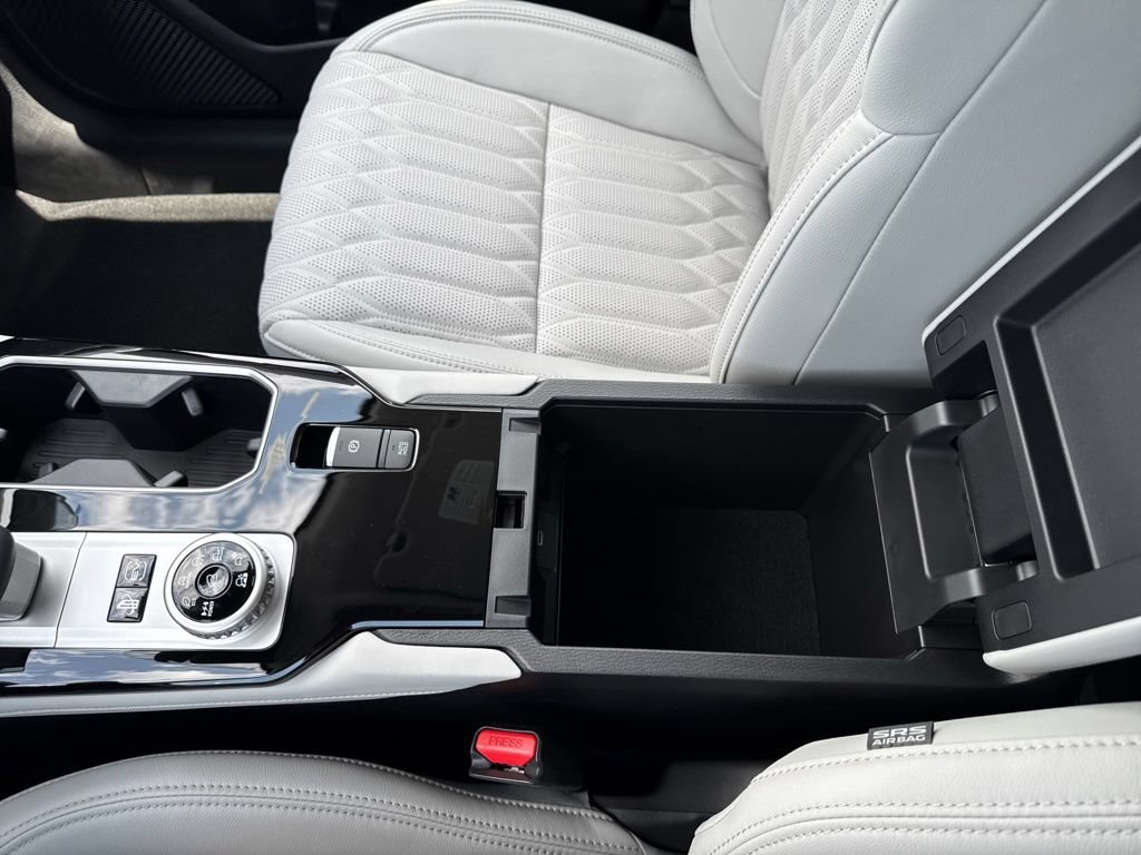New 2026 Mitsubishi Outlander SEL AWD/4WD image 19