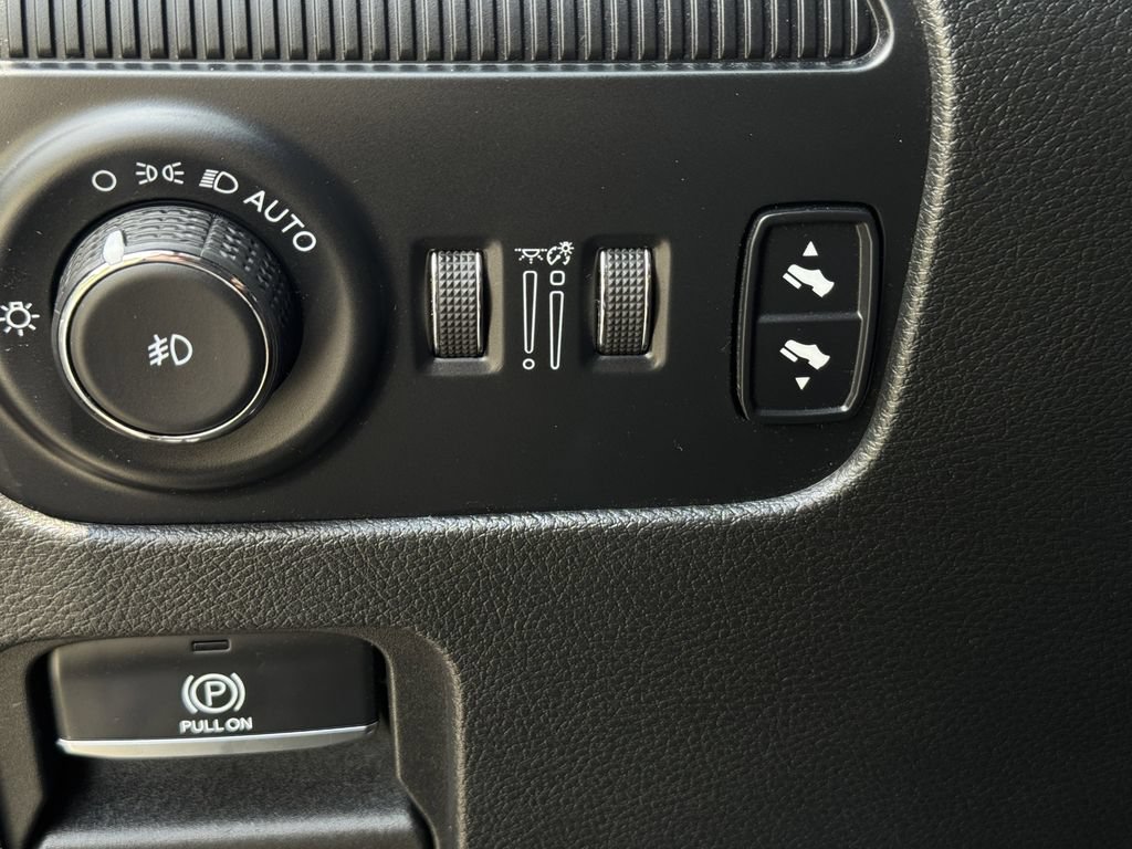Used 2022 Jeep Wagoneer Series I w/ Premium Group I RWD image 20