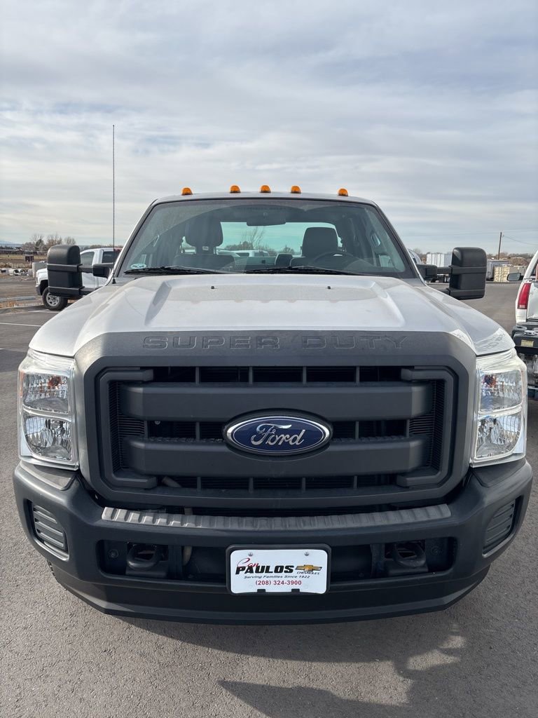 Used 2015 Ford F350 XL image 3