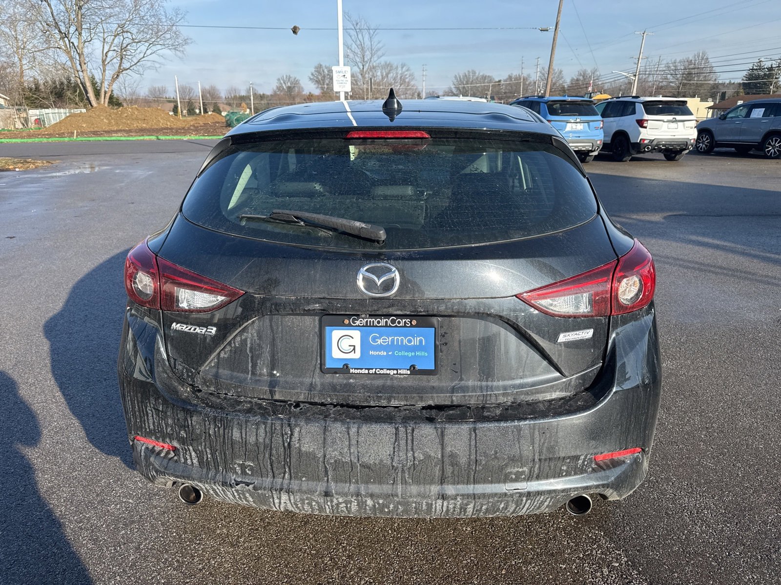 Used 2017 MAZDA MAZDA3 Grand Touring image 7