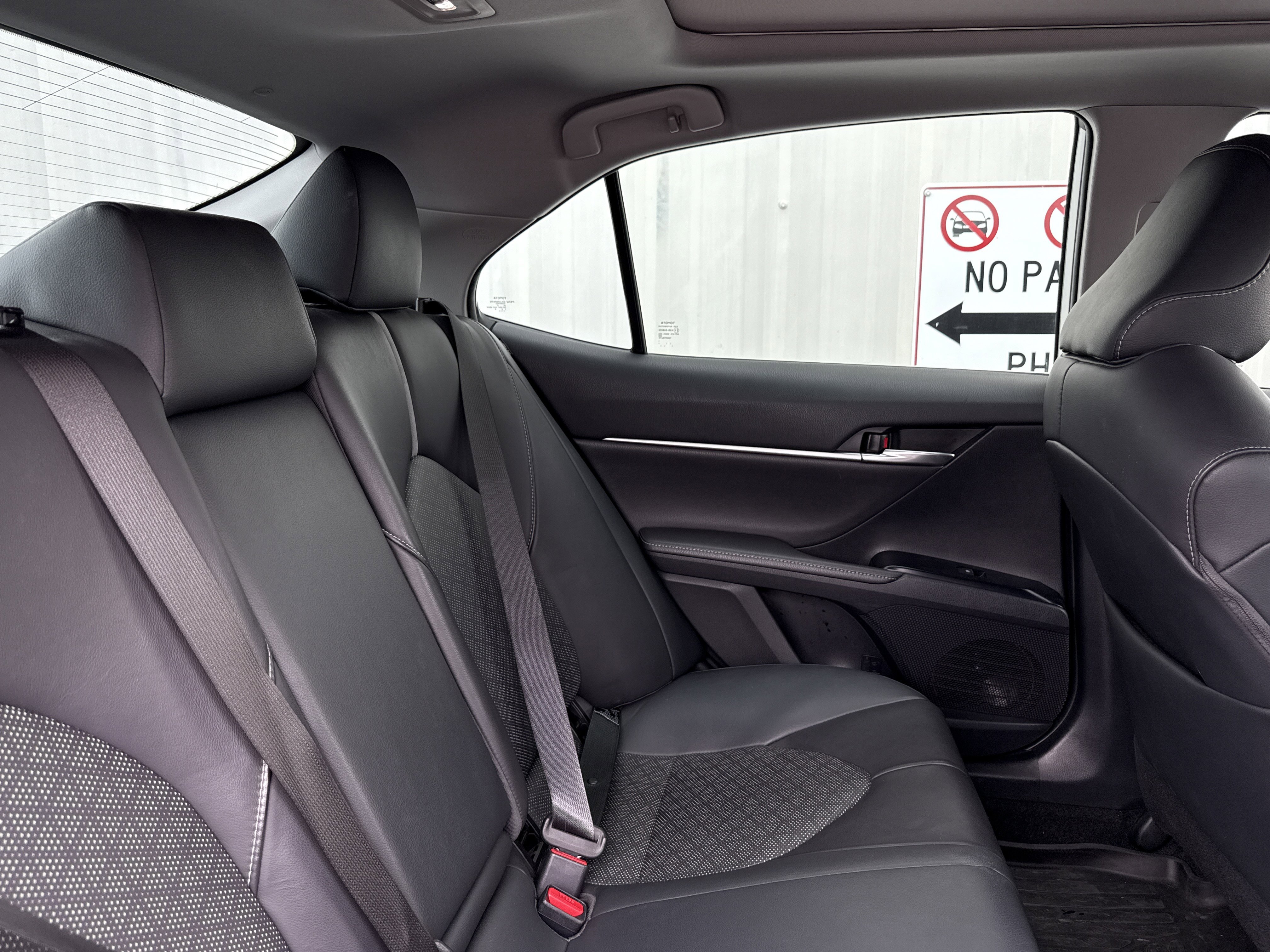 Used 2019 Toyota Camry XSE w/ Driver Assist Package image 38