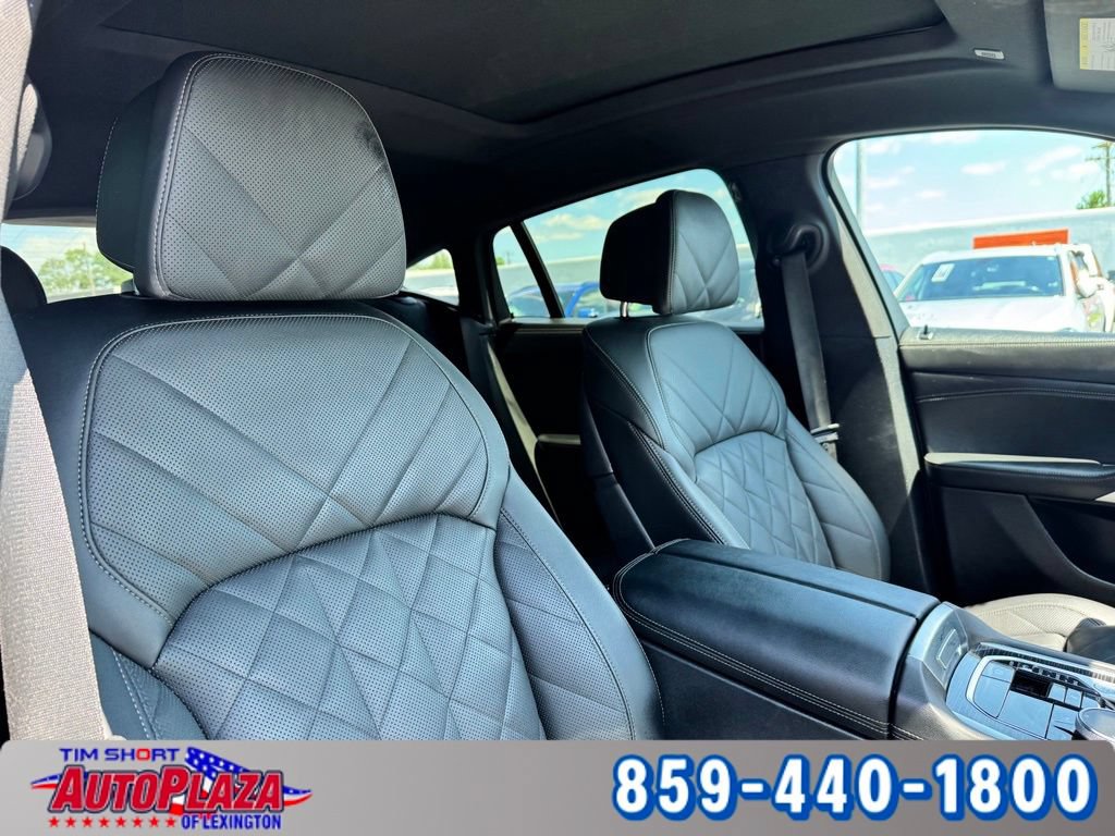 Used 2025 BMW X6 xDrive40i AWD/4WD image 48