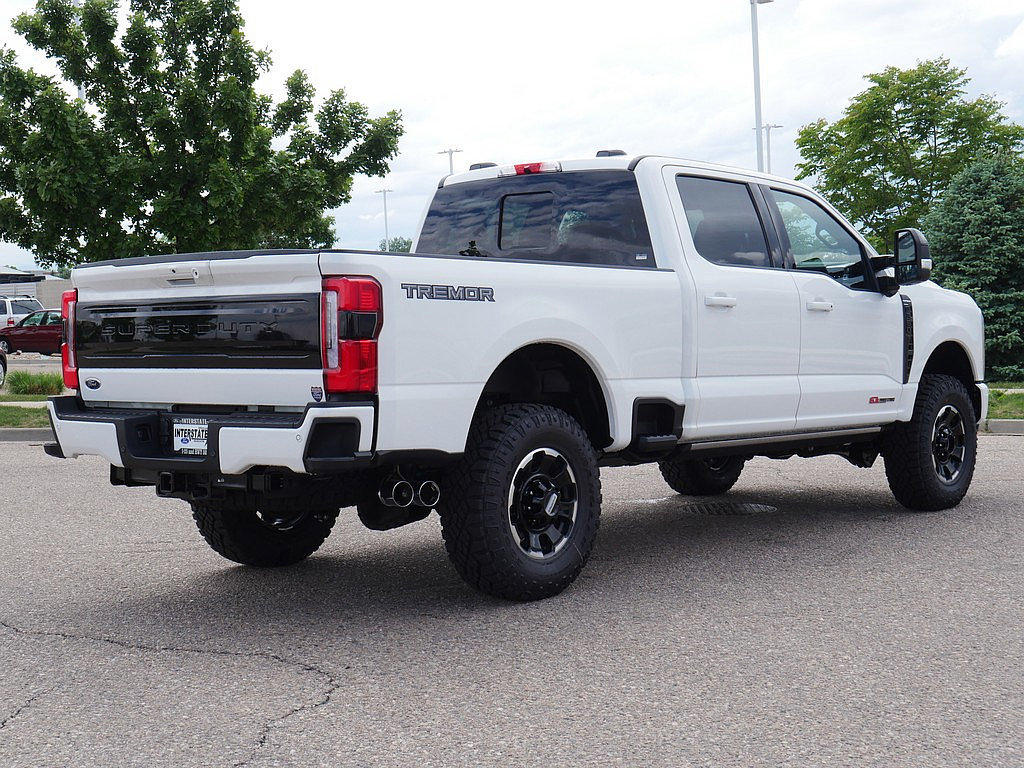 New 2026 Ford F350 Platinum w/ Tremor Off-Road Package AWD/4WD image 5