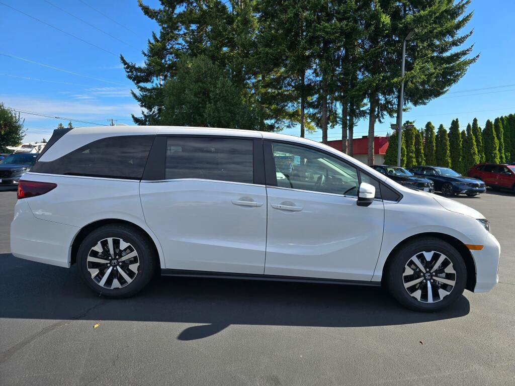 New 2027 Honda Odyssey EX-L image 4