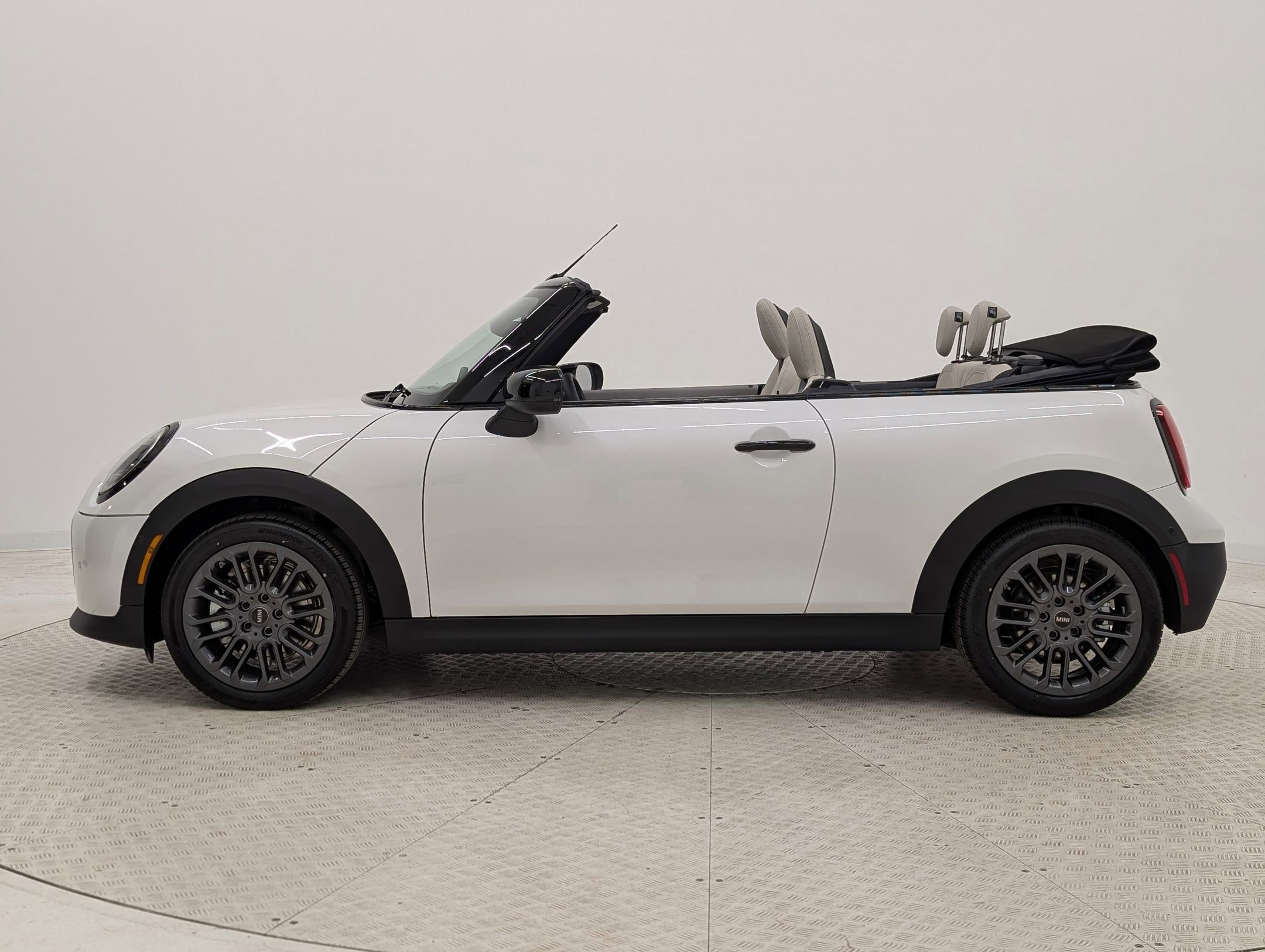 New 2026 MINI Cooper Convertible image 2