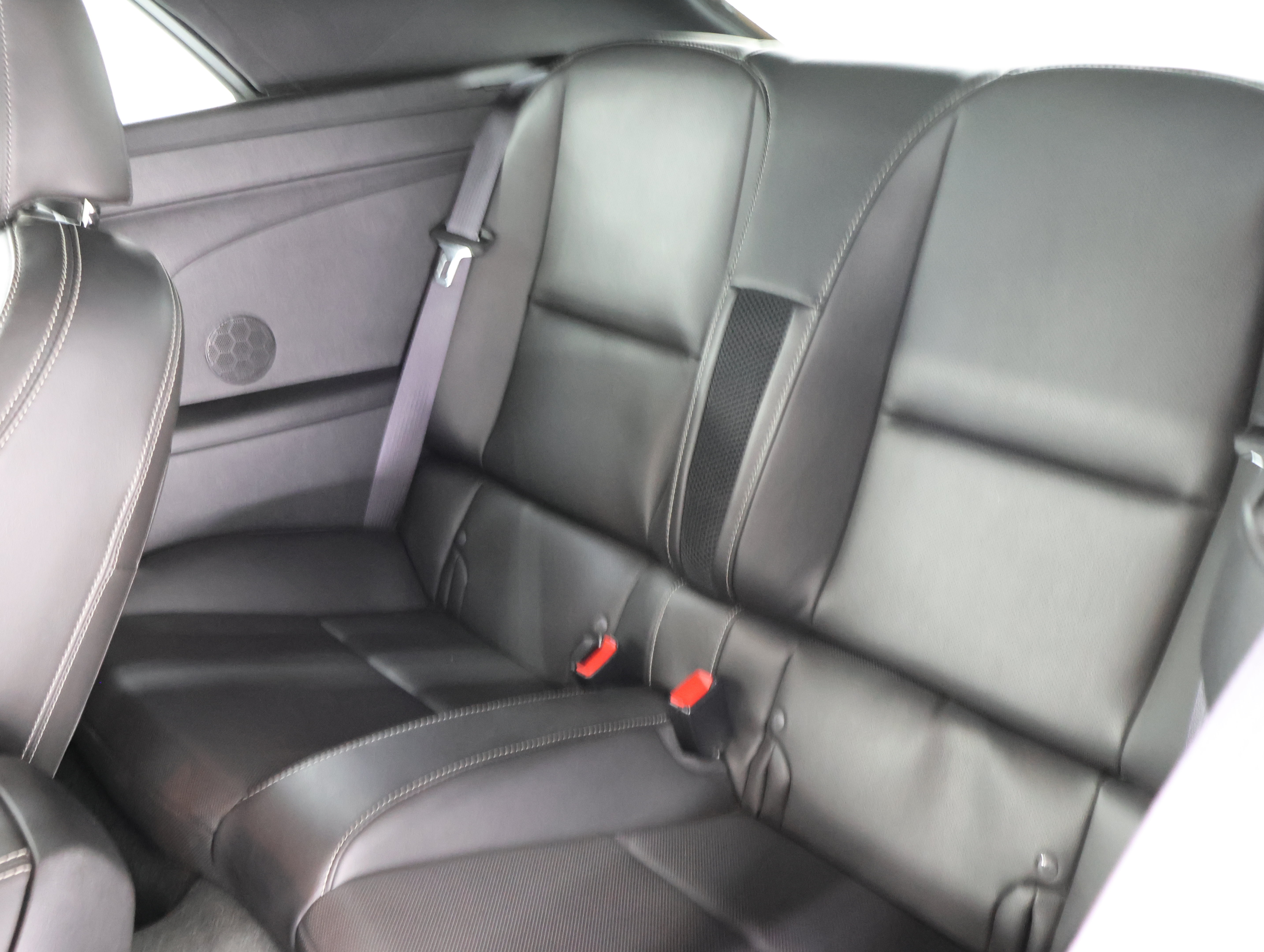 Used 2014 Chevrolet Camaro SS w/ RS Package RWD image 9