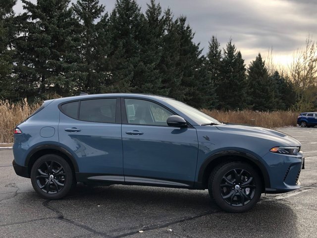 Used 2024 Dodge Hornet R/T w/ R/T Blacktop Package image 26