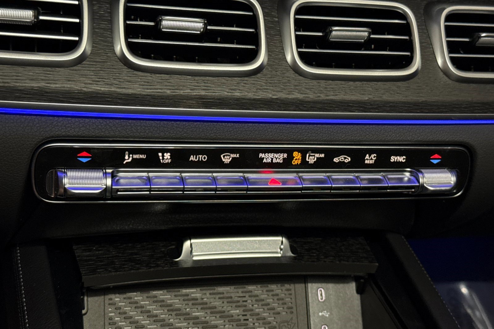 New 2026 Mercedes-Benz GLE 580 4MATIC image 23