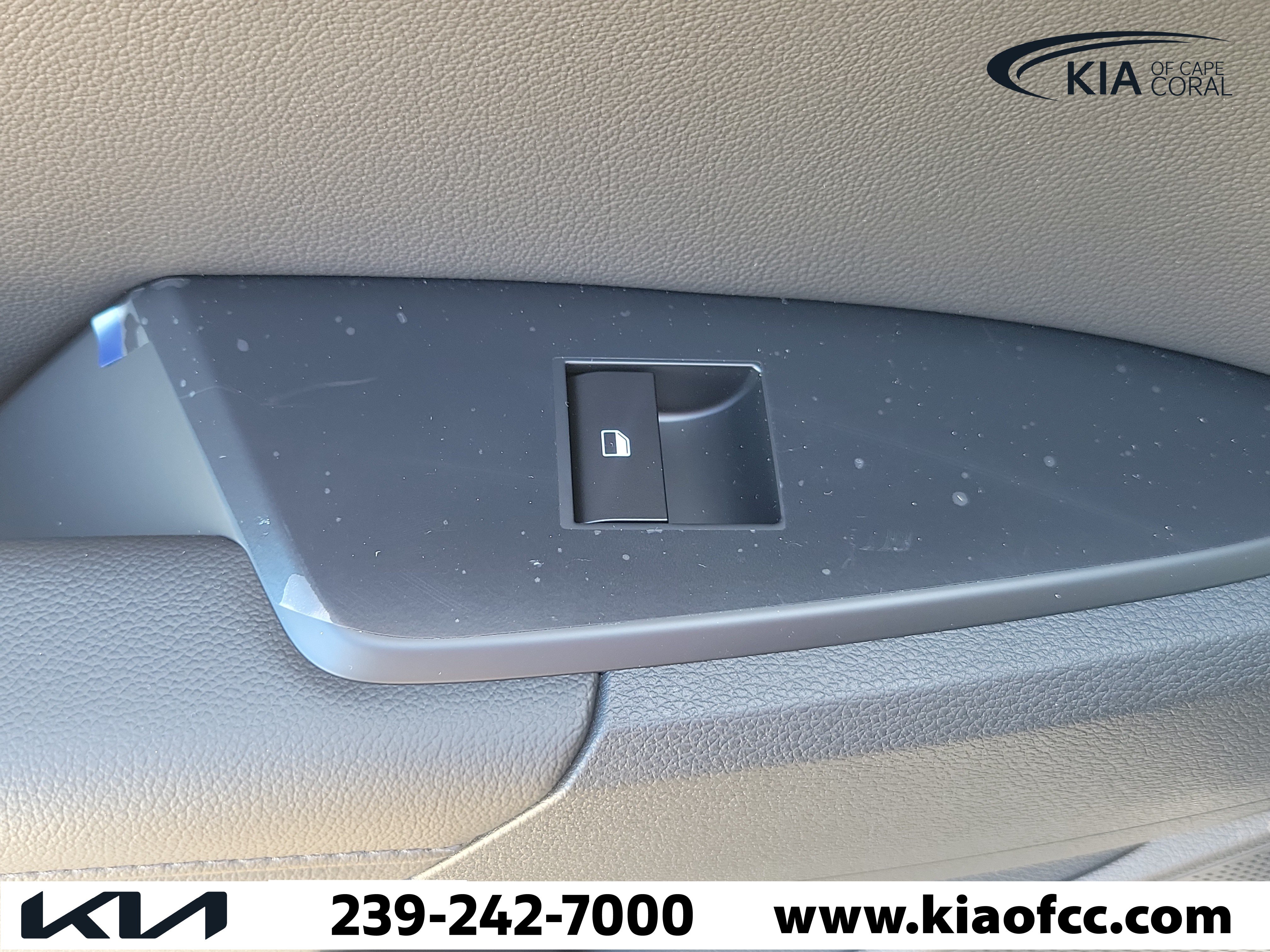 New 2027 Kia Sportage EX AWD/4WD image 16