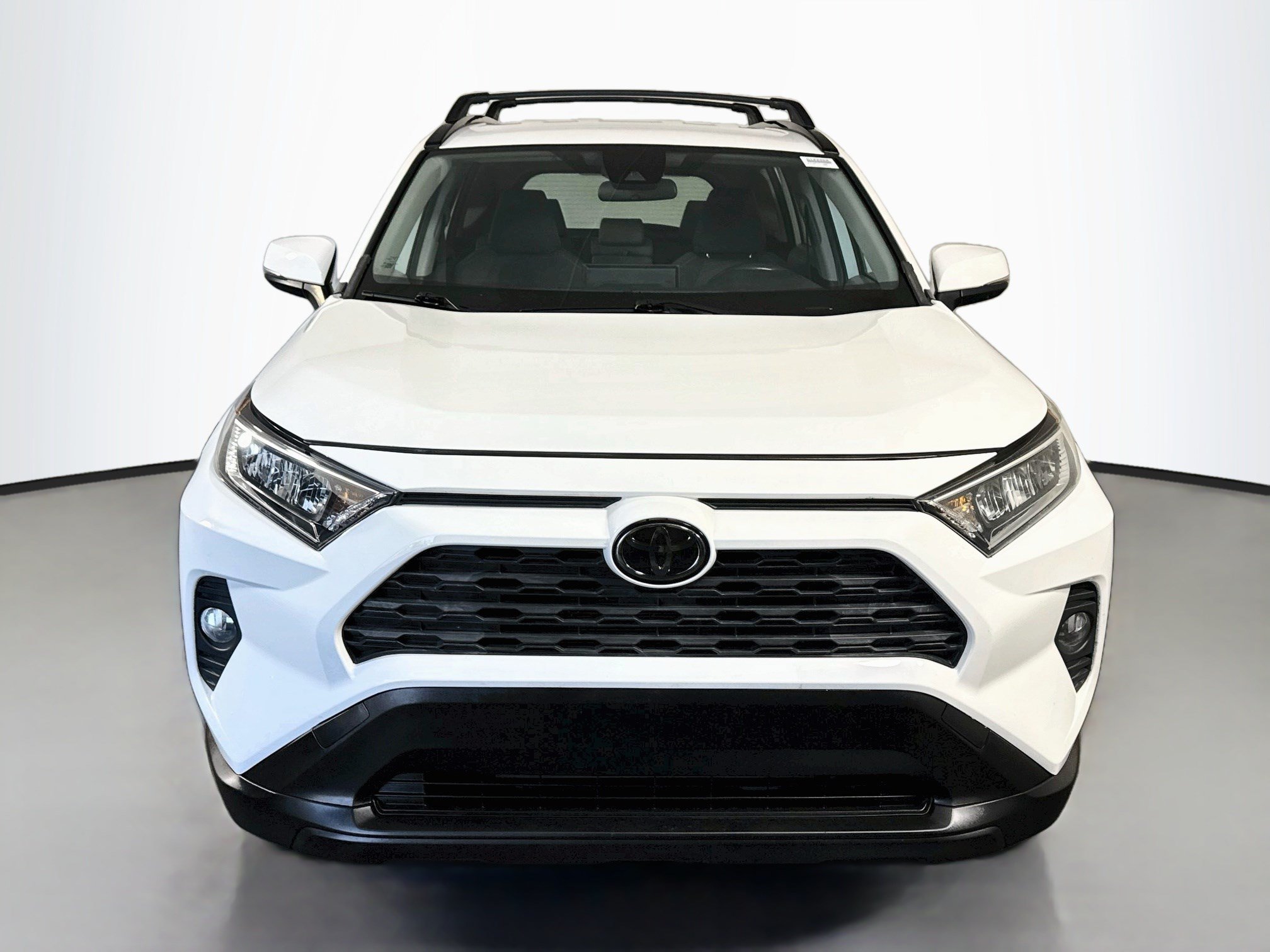 Used 2020 Toyota RAV4 XLE w/ Carpet Mat Package AWD/4WD image 2