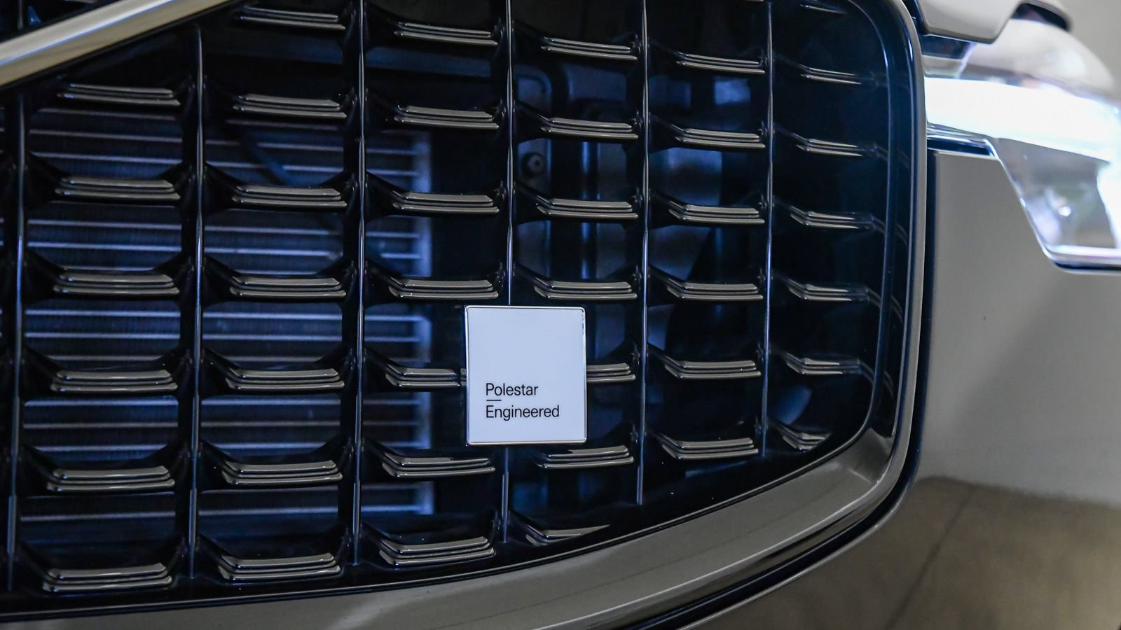 Certified 2024 Volvo XC60 T8 Polestar AWD/4WD image 10