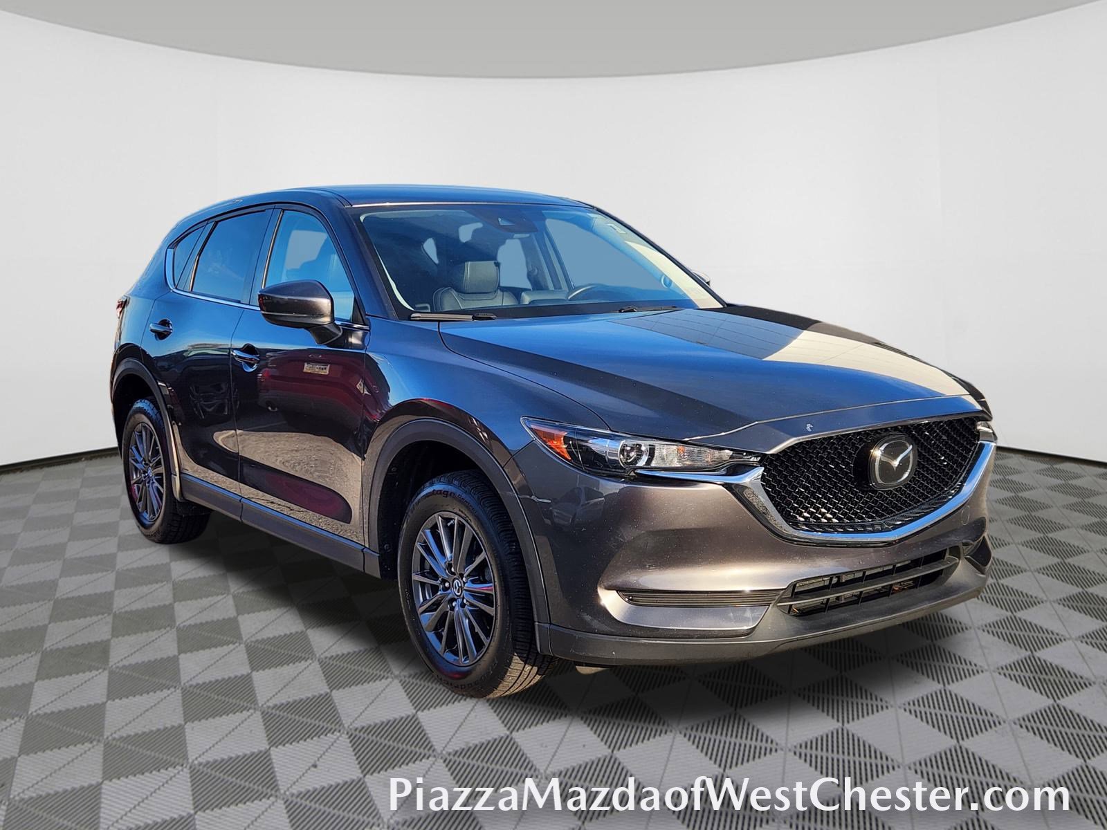 Used 2019 MAZDA CX-5 Touring image 1