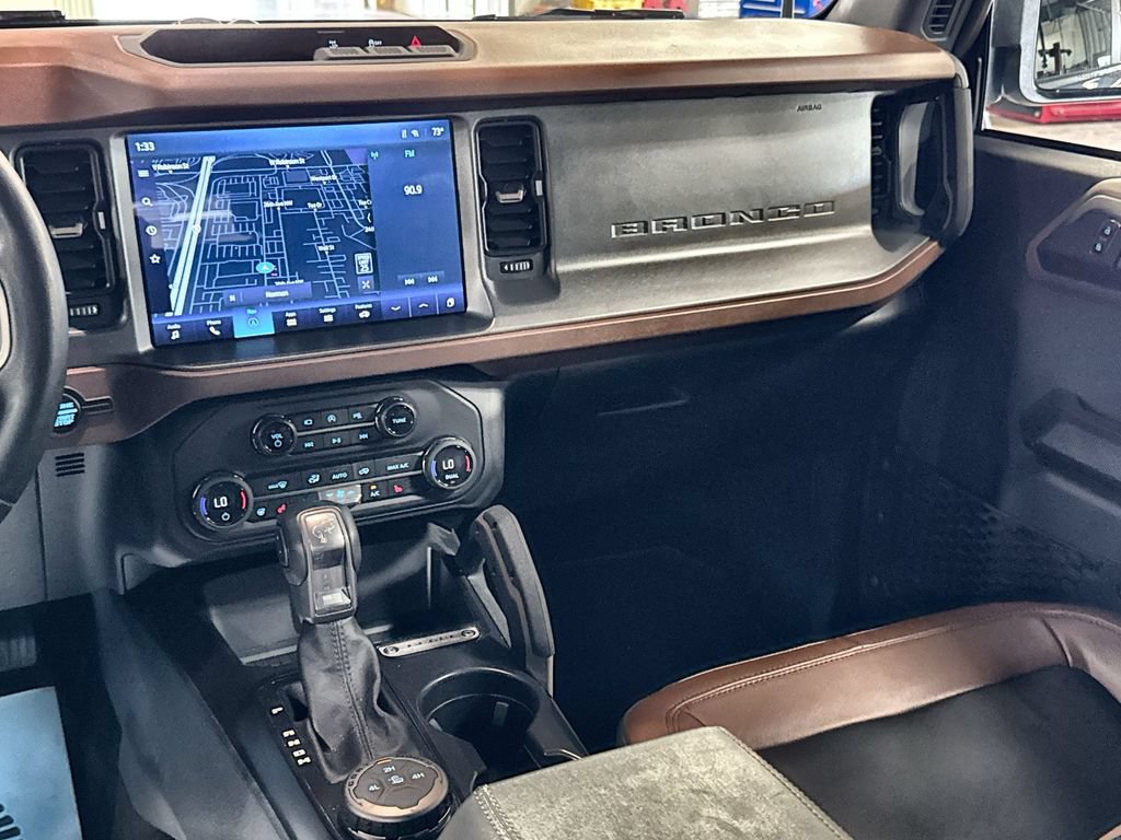 Used 2024 Ford Bronco Outer Banks AWD/4WD image 27