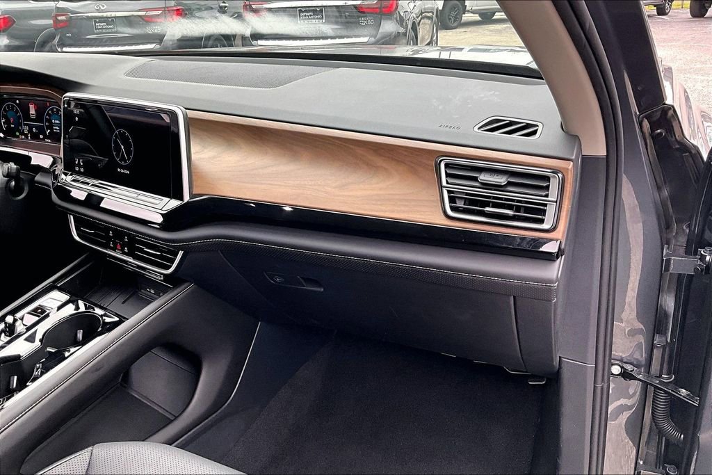 Used 2025 Volkswagen Atlas SE FWD image 18