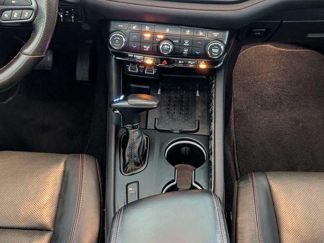 Used 2025 Dodge Durango R/T AWD/4WD image 19