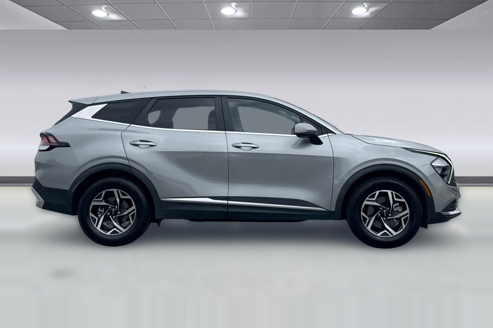 Used 2023 Kia Sportage LX FWD image 8