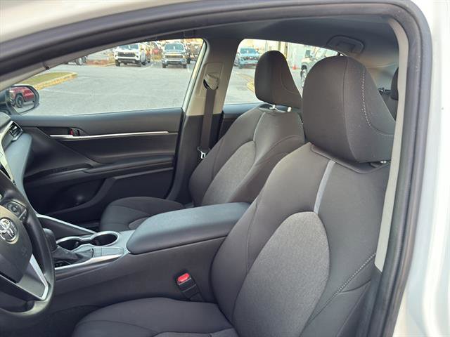 Used 2024 Toyota Camry LE FWD image 13