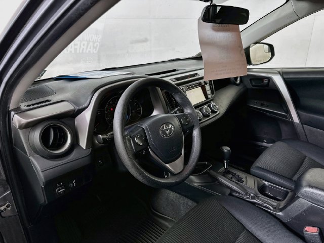 Used 2016 Toyota RAV4 LE AWD/4WD image 11