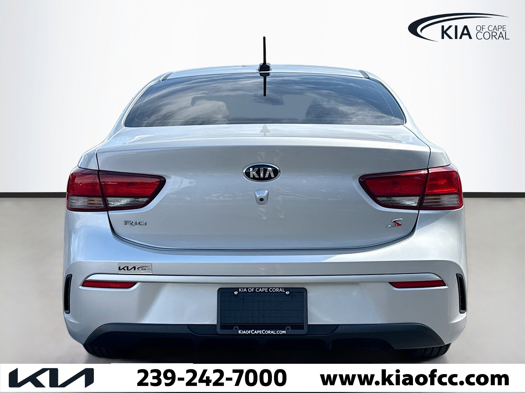 Used 2021 Kia Rio S image 4