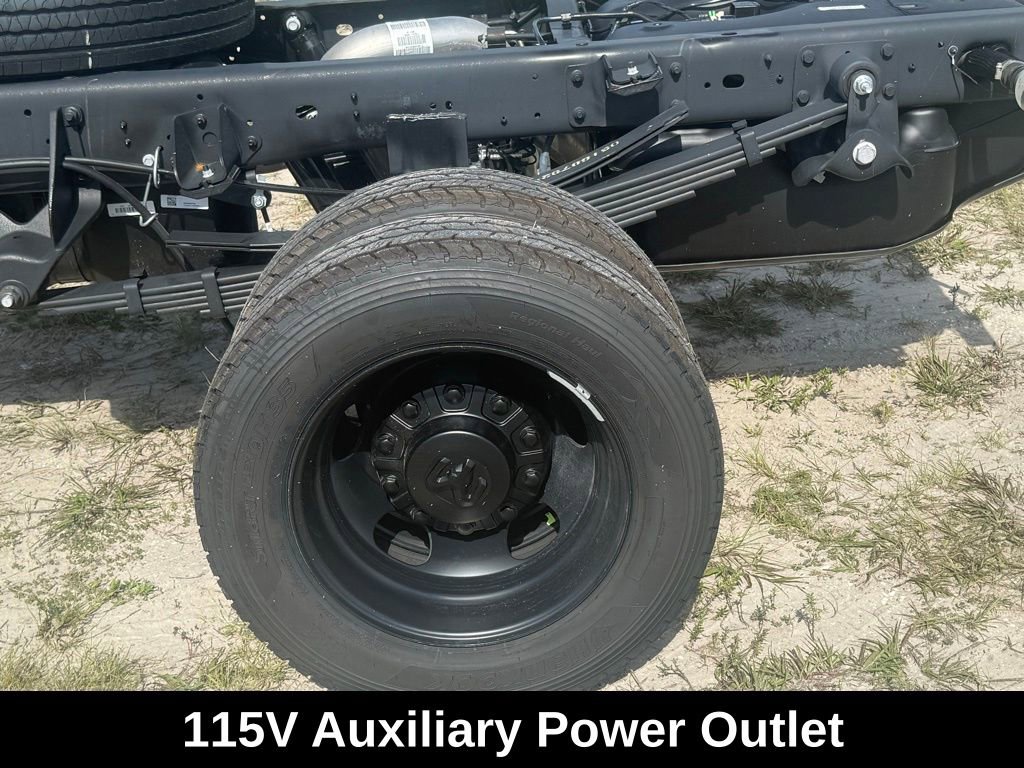 New 2026 RAM 5500 Tradesman image 29