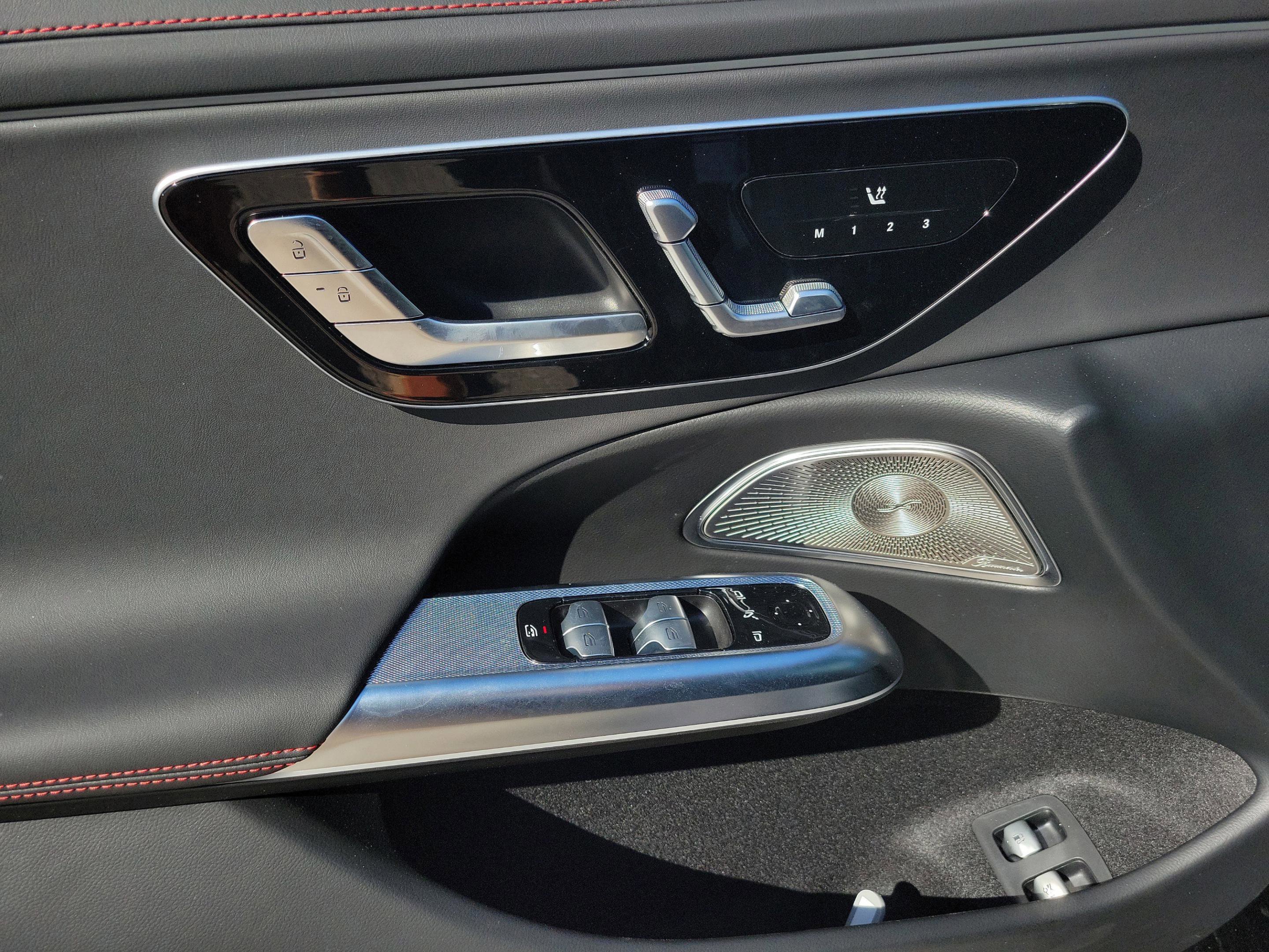 New 2026 Mercedes-Benz E 53 AMG e 4MATIC Sedan image 15