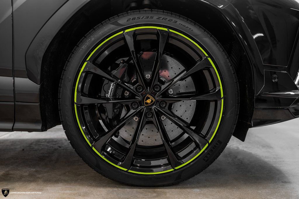 Used 2024 Lamborghini Urus S image 19