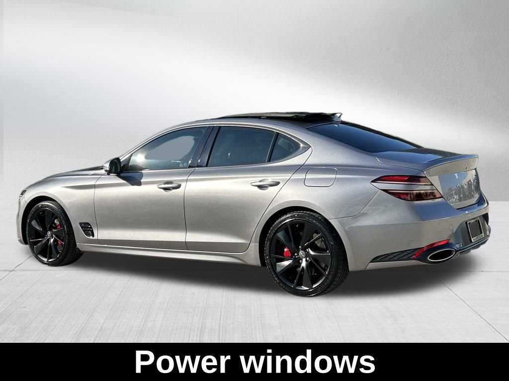 Used 2023 Genesis G70 3.3T w/ Sport Prestige Package image 8