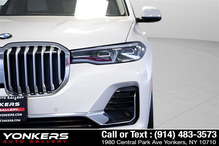 Used 2022 BMW X7 xDrive40i w/ Executive Package image 90