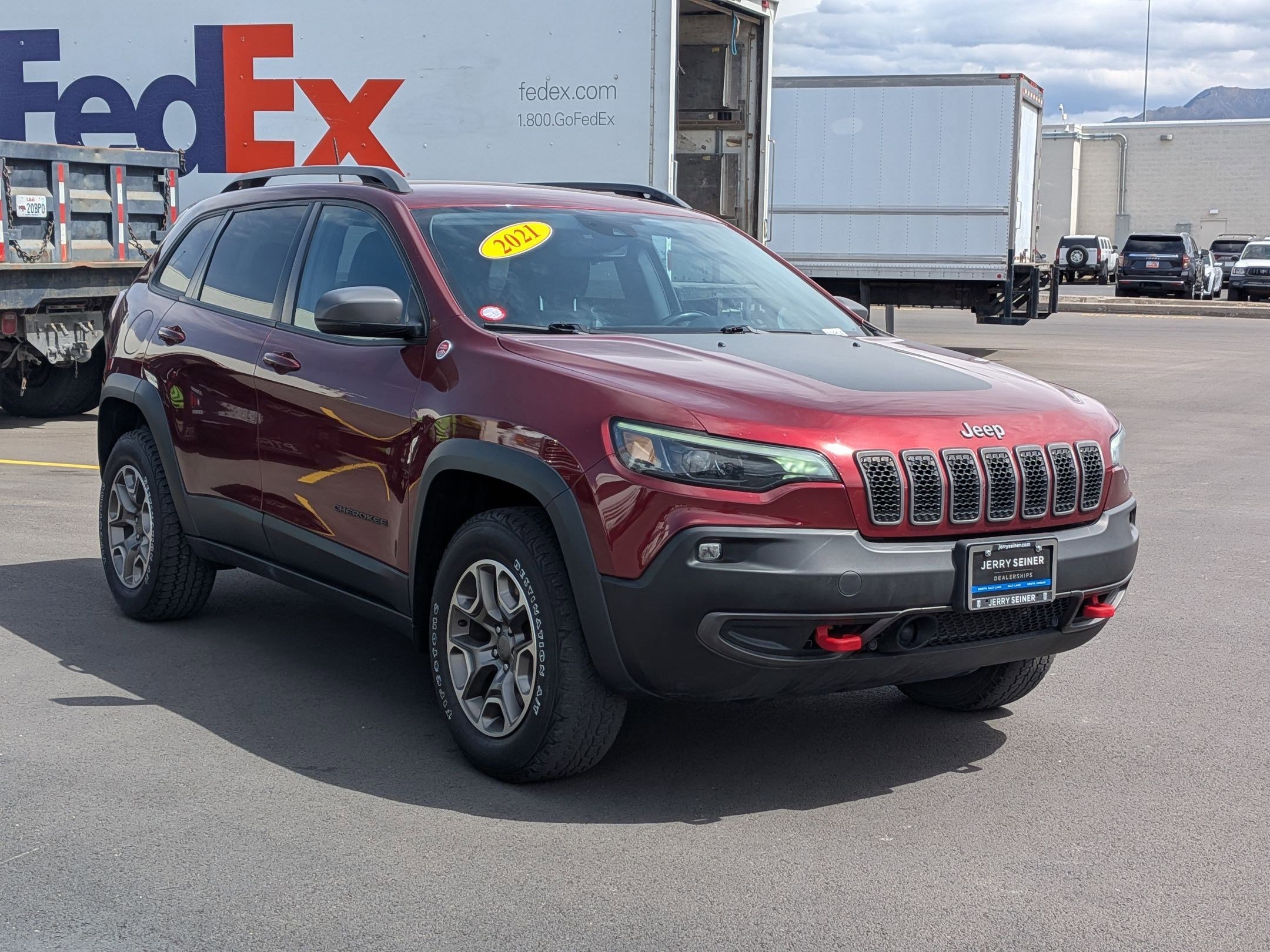 Used 2021 Jeep Cherokee Trailhawk image 8