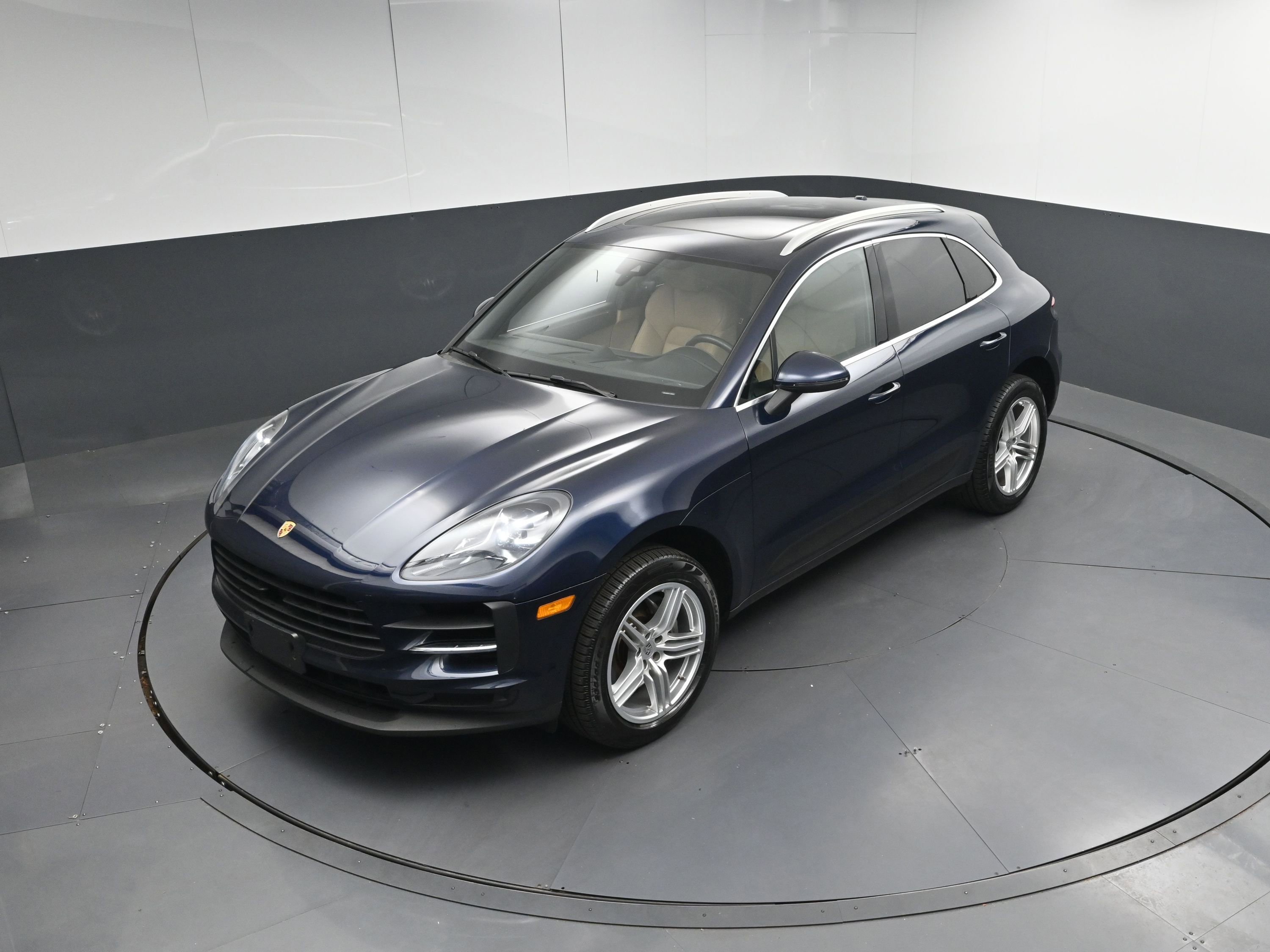 Certified 2020 Porsche Macan S image 33