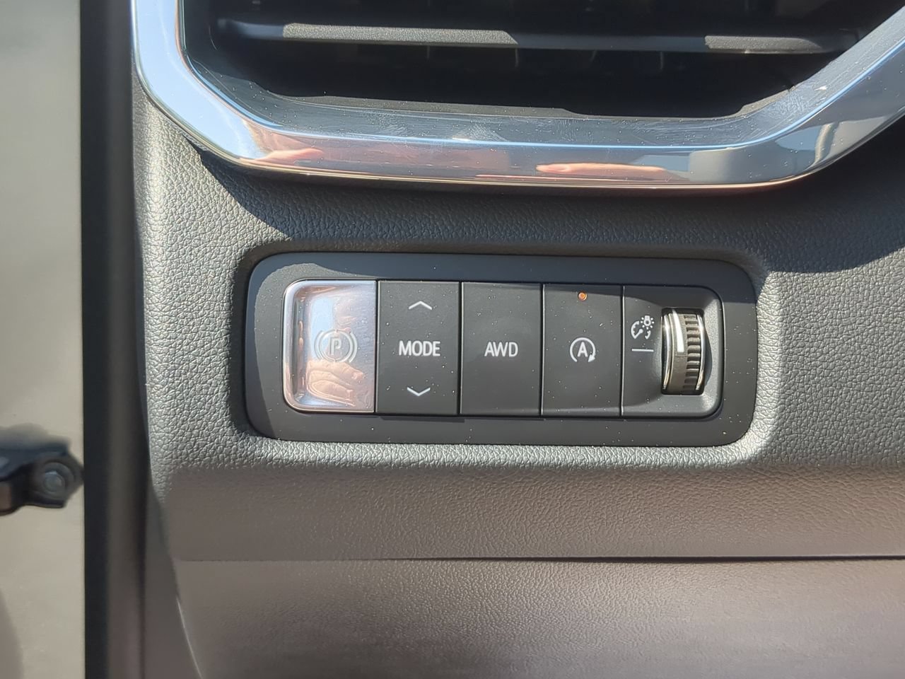 New 2026 GMC Acadia Elevation w/ Super Cruise Package AWD/4WD image 18