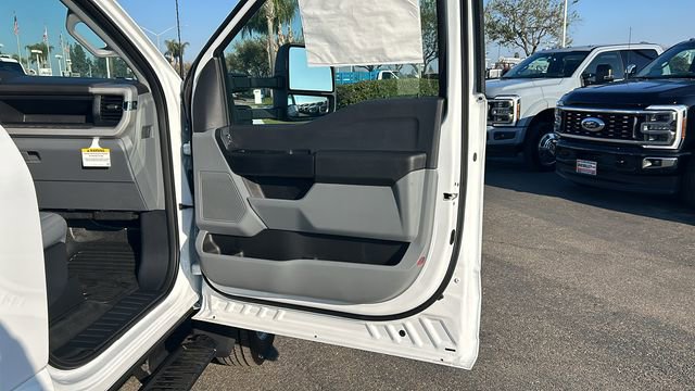 New 2026 Ford F550 2WD Regular Cab Super Duty image 17