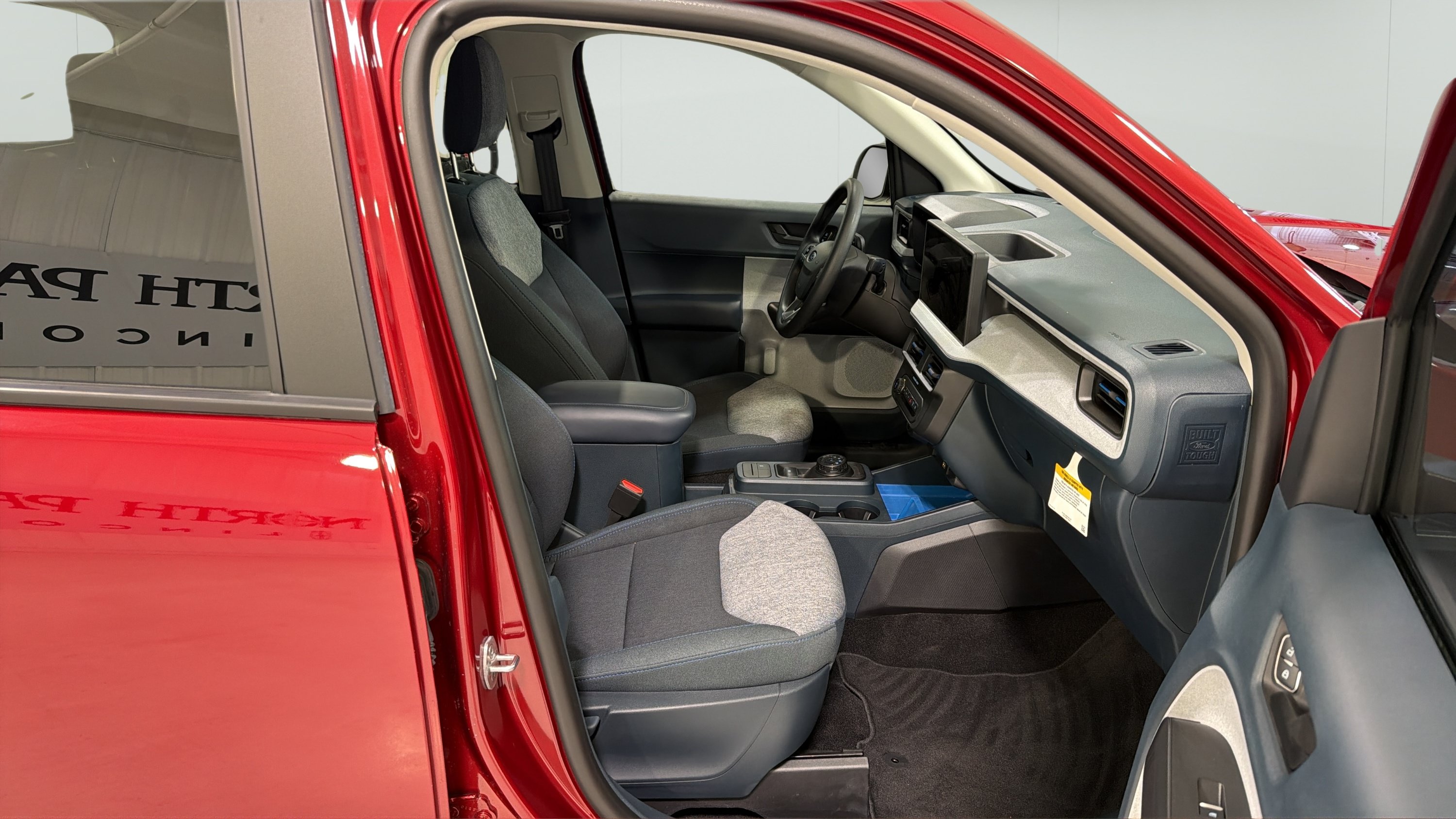 Used 2025 Ford Maverick XLT FWD image 24