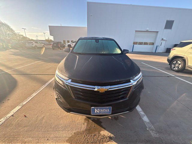 Used 2022 Chevrolet Equinox LT AWD/4WD image 2