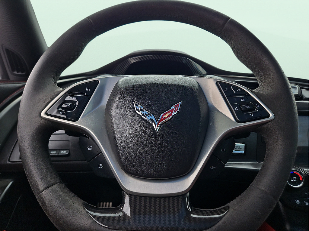 Used 2017 Chevrolet Corvette Stingray Coupe RWD image 19