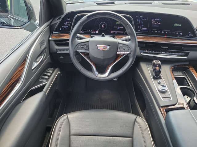 Certified 2023 Cadillac Escalade ESV Premium Luxury w/ LPO, Radiant Package AWD/4WD image 10