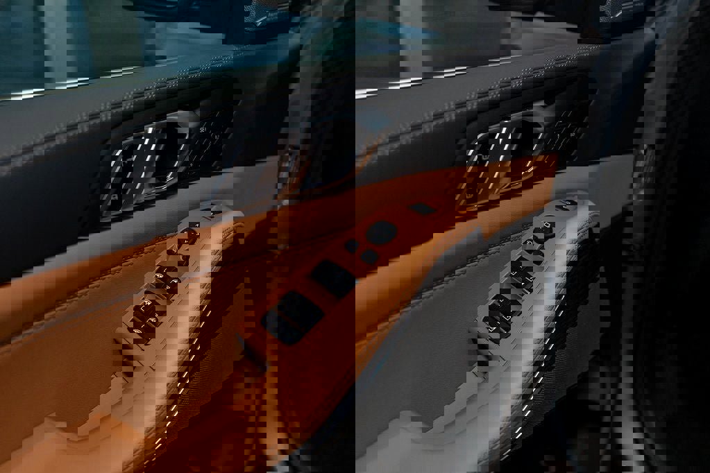 New 2026 BMW X5 xDrive40i w/ Climate Comfort Package image 13