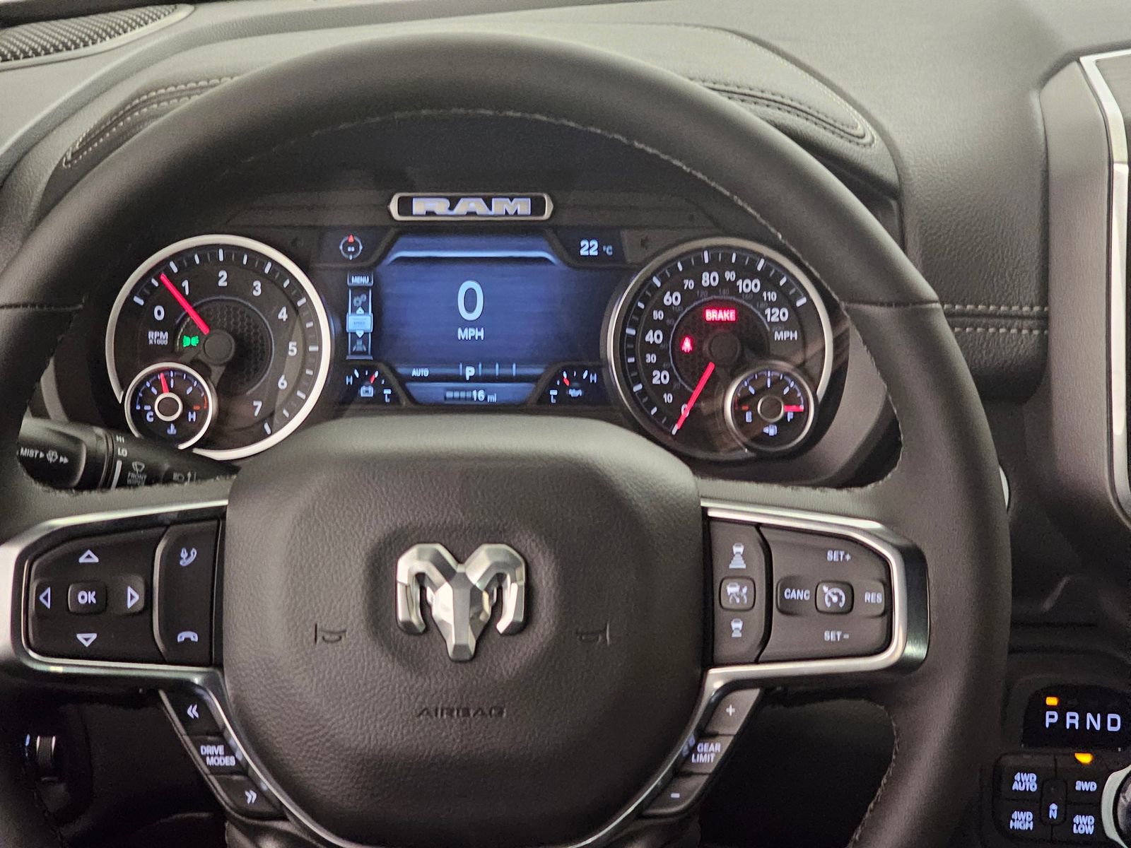 New 2026 RAM 1500 Laramie AWD/4WD image 9