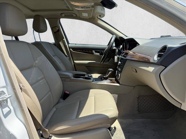 Used 2014 Mercedes-Benz C 250 Sedan image 18