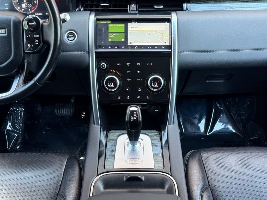 Used 2020 Land Rover Discovery Sport SE image 33
